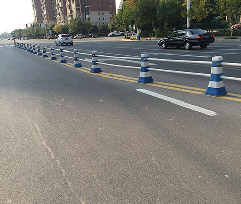 城市道路護(hù)欄
