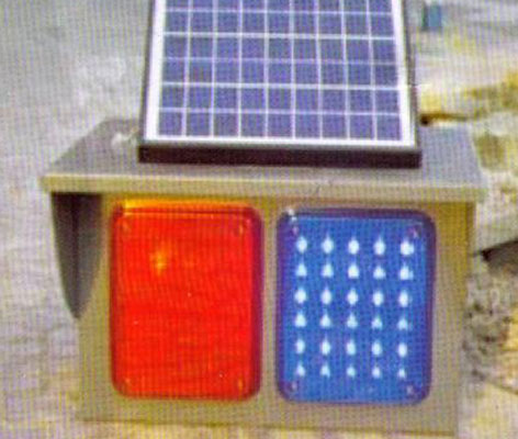 太陽(yáng)能信號(hào)燈